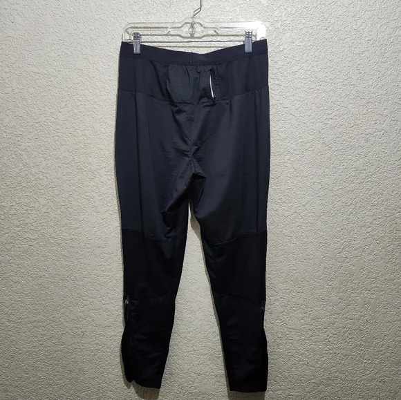 Nike Running  Dry-Fit Black  Jogger Pants - Picture 4 of 10